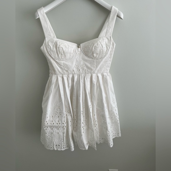 Self Portrait WHITE COTTON BRODERIE MINI DRESS - Picture 2 of 4